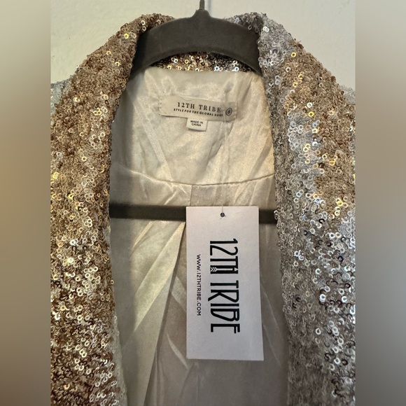NEW 12th Tribe Genevieve Sequin Blazer Jacket Iridescent Gold Silver Small NWT - Picture 5 of 11